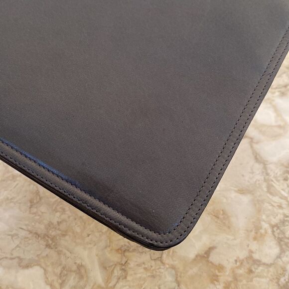 Vintage Bally Leather Clutch Bag - Picture 8 of 15